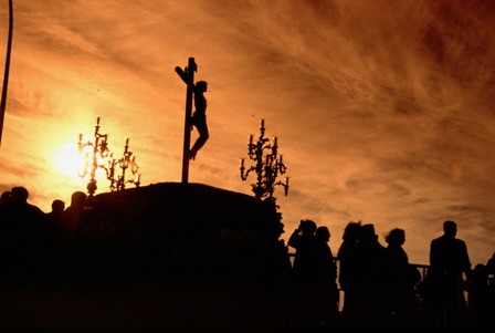 https://azultravelonline.com/blog/wp-content/uploads/2017/04/semana-santa-san-fernando-cadiz.jpg