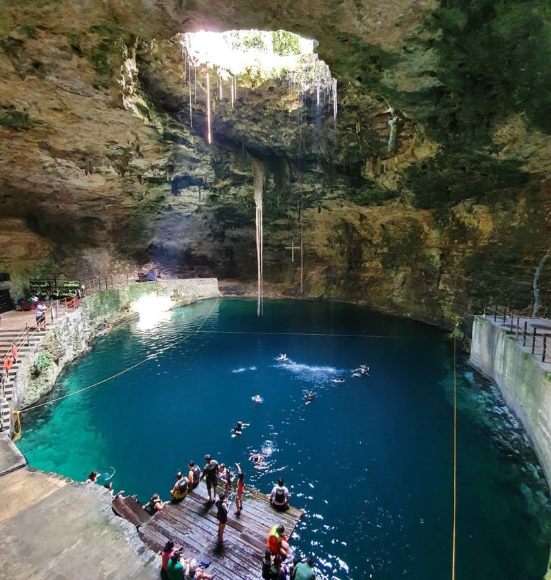 cenote-hubiku-1.jpg